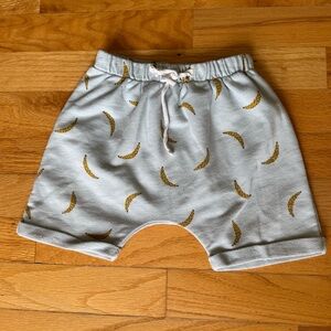 Rylee + Cru Banana Slouch Shorts